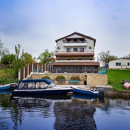 Pensiunea Pestisorul Dunavăţu de Jos Екстериор снимка